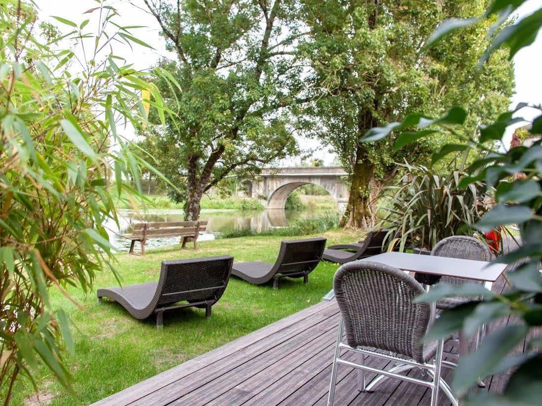 Logis Auberge De La Riviere Les Velluire-sur-Vendee Buitenkant foto